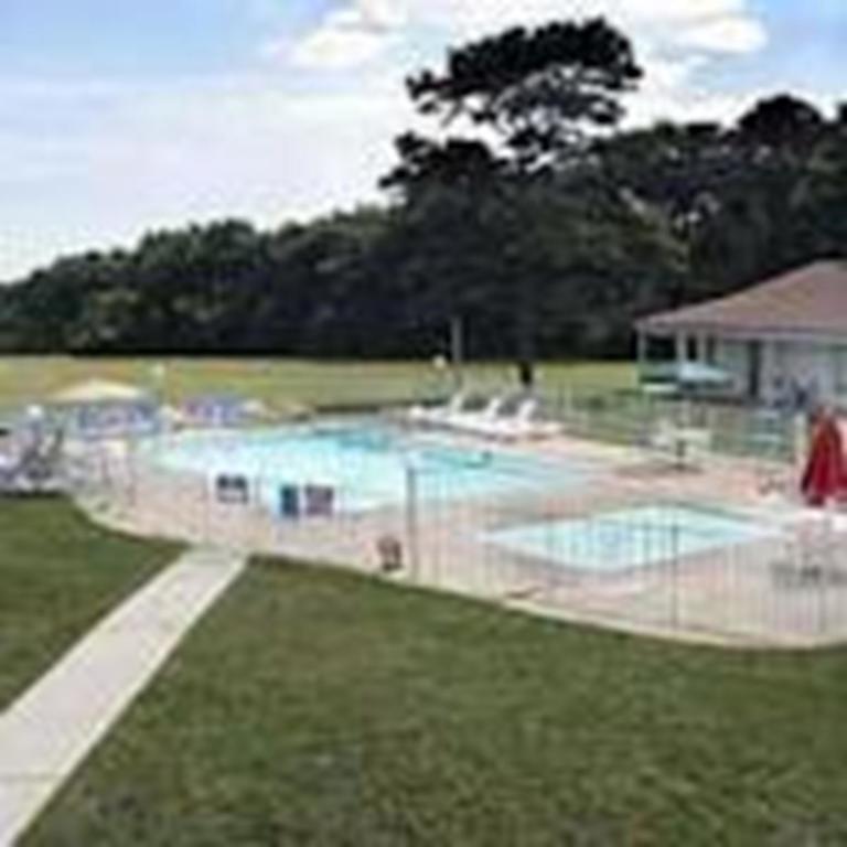 Oceanside Lodge Marmora Eksteriør billede